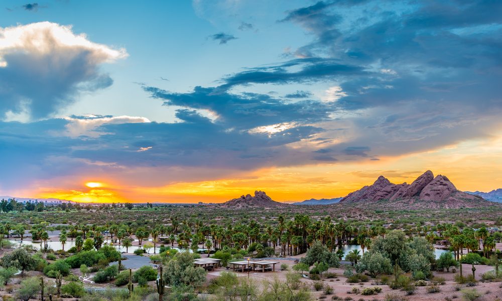 The,Sun,Sets,Over,Papago,Park,In,Phoenix,,Arizona.
